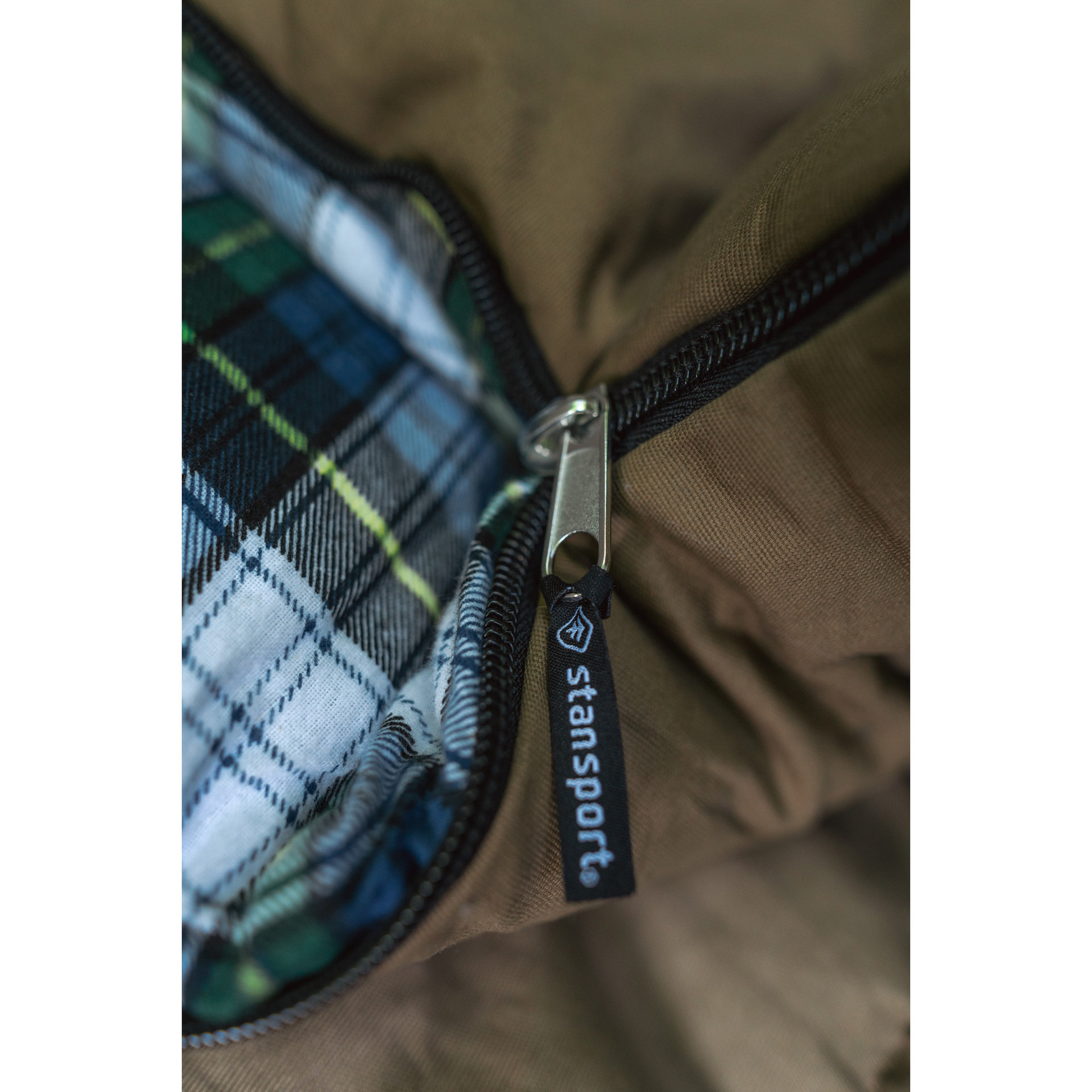 Stansport White Tail Canvas Sleeping Bag 3 Stansport White Tail Canvas Sleeping Bag - Image 3